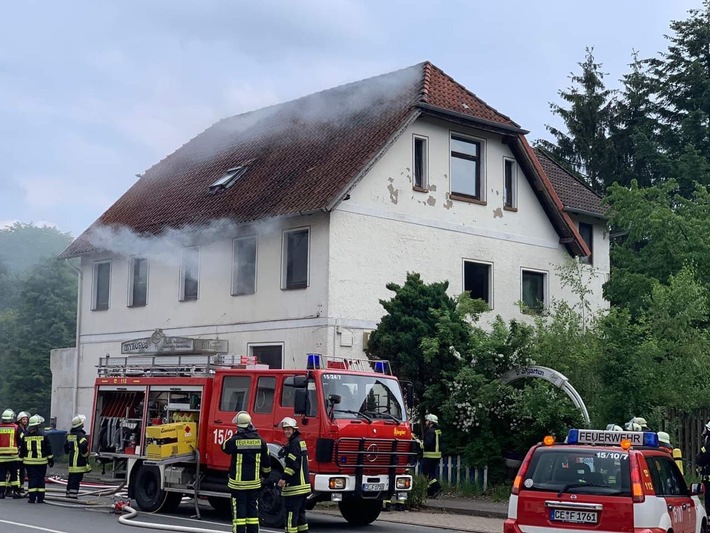 POL-CE: Unterlüß - Wohnhausbrand mit einem Todesopfer und einem Schwerverletzten