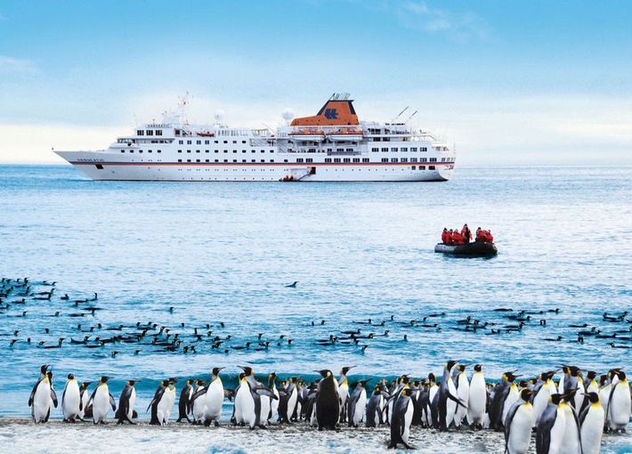 Bild zum Beitrag: Ewiges Eis, Dschungel und Vulkane - Expeditionskreuzfahrten boomen auf hohem Niveau 