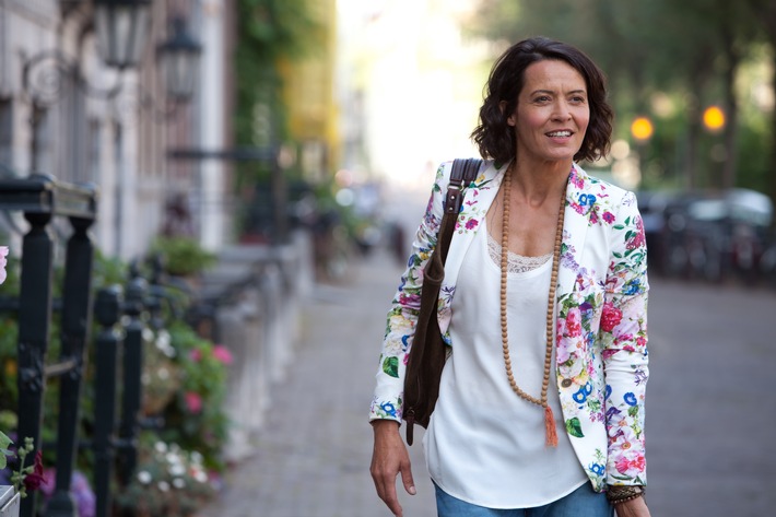 ZDF-"Herzkino": "Ein Sommer in Amsterdam" mit Ulrike Folkerts in der Hauptrolle (FOTO)