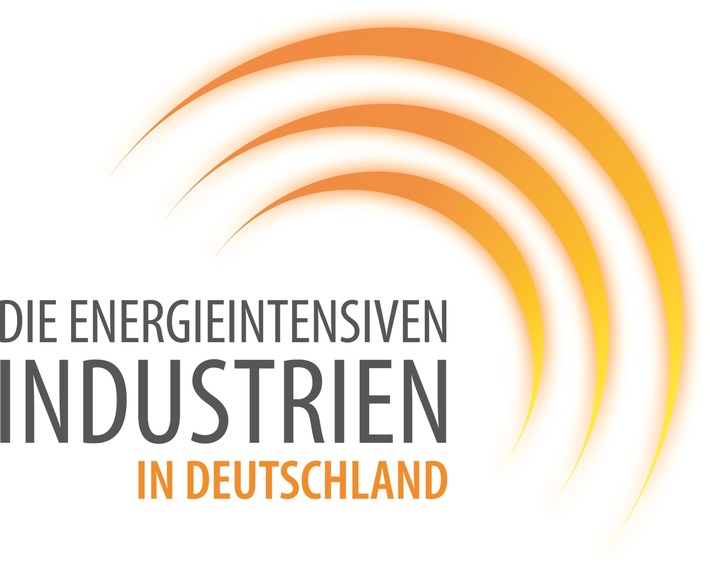 Energieintensive Industrien / Gasumlagen lassen Energiekosten aus dem Ruder laufen