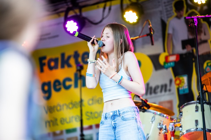 Frankfurter Band gewinnt bundesweiten Song Contest: Musikvideo zum Siegertitel erschienen