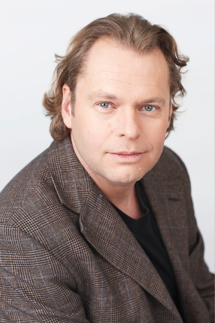 Dr. Ludwig Bauer kehrt nach München zurück / Martin Gastinger wird zum 01. Mai 2013 neuer Geschäftsführer der ATV-Sendergruppe (BILD)