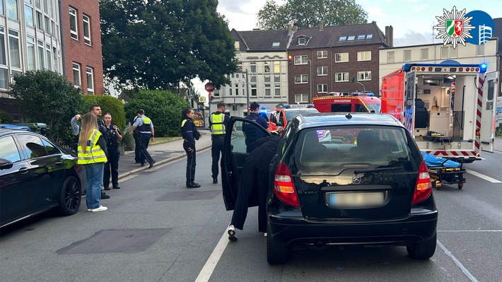 POL-OB: Kind bei Verkehrsunfall in Oberhausen verletzt - Rettungshubschrauber zunächst alarmiert