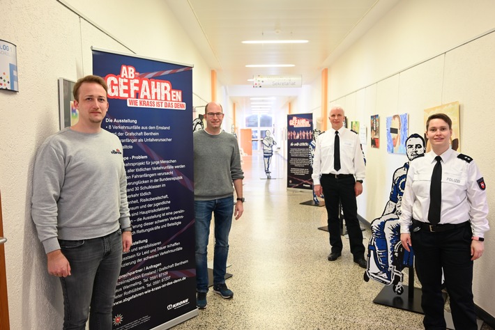 POL-EL: Meppen - Präventionsausstellung im Gymnasium Marianum eröffnet