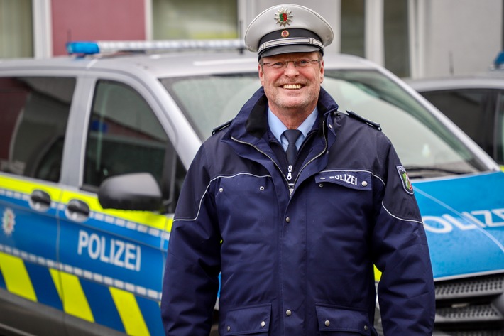 POL-UN: Unna/Holzwickede/Fröndenberg - Polizeihauptkommissar Marcus Kaaden ist neuer Leiter des Bezirks- und Schwerpunktdienstes Unna