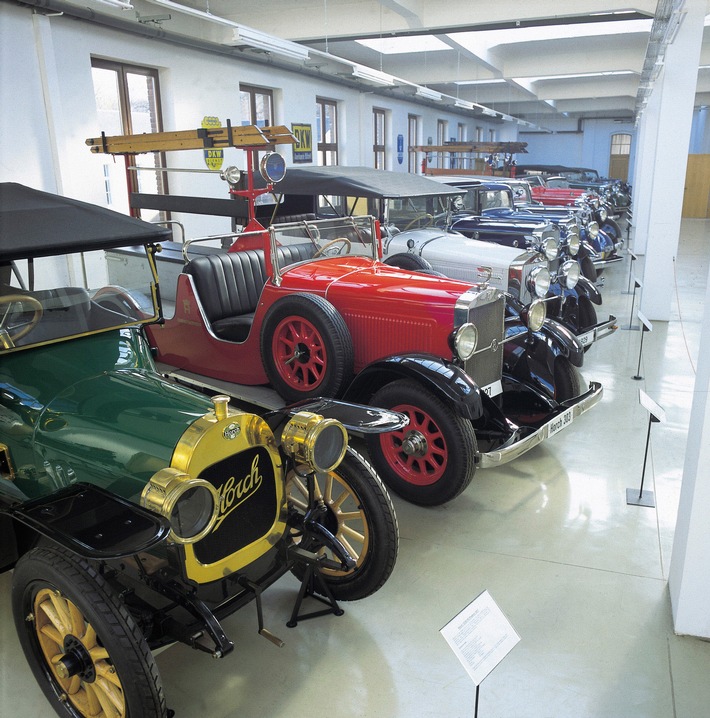 Museumsprojekt Zwickau besiegelt / Audi und Stadt Zwickau gründen "August Horch Museum Zwickau GmbH"