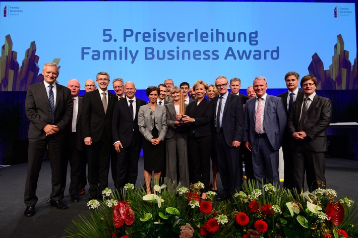 FRAISA SA remporte le Family Business Award 2016