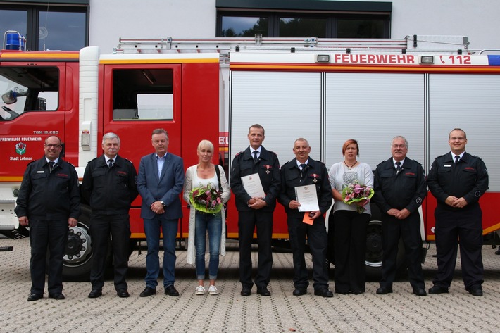 FW-Lohmar: Verleihung von Feuerwehrehrenzeichen im Löschzug Lohmar