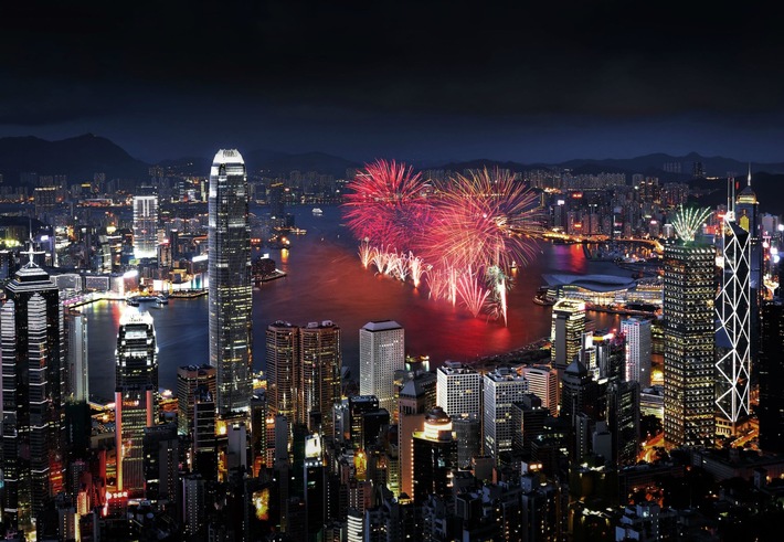 Das nächtliche Flair Hongkongs genießen / Das Hong Kong Wine &amp; Dine Festival bildet den genussvollen Auftakt zu einer Vielzahl von abendlichen Großveranstaltungen in der asiatischen Metropole