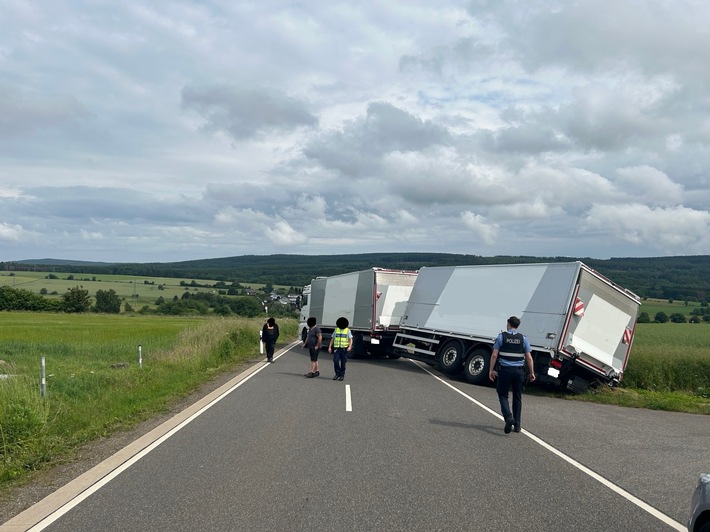 POL-PDTR: Vollsperrung durch Lkw-Unfall bei Hinzerath