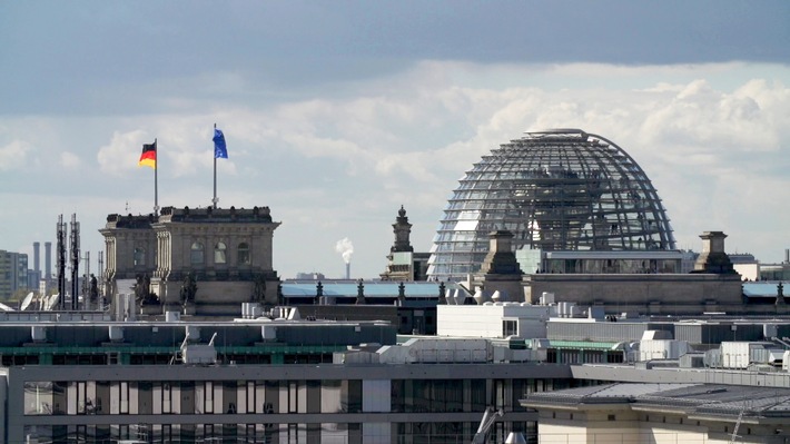 Die unsichtbare Macht: ZDFinfo über die Lobby-Republik Deutschland