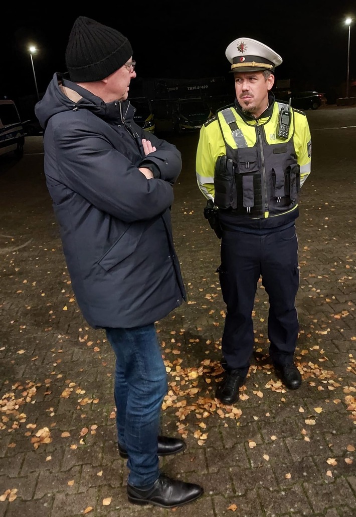 POL-KLE: Kreis Kleve - Erneuter Großeinsatz der Kreis Klever Polizei zur Verkehrsüberwachung / Berufspendler im Grenzverkehr im Fokus