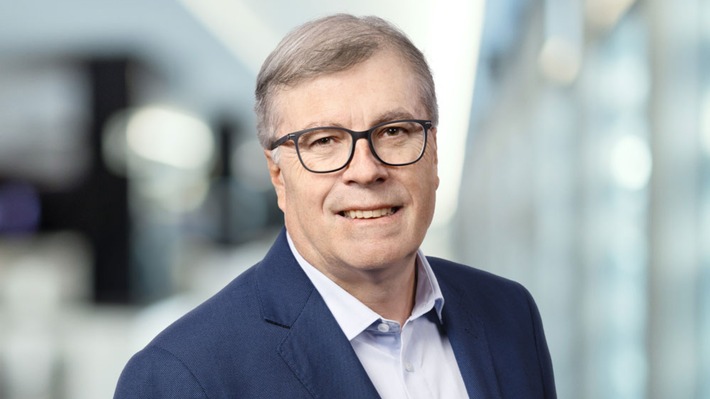 Jean-Michel Cina tritt als Präsident der SRG zurück