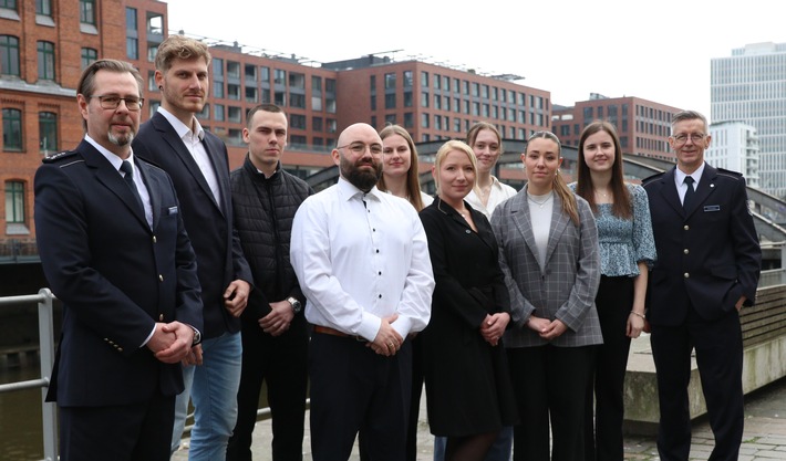 HZA-HH: Start in ein spannendes und sicheres Berufsleben beim Hauptzollamt / Hamburg Willkommen im "Team für mehr Gerechtigkeit in Deutschland"