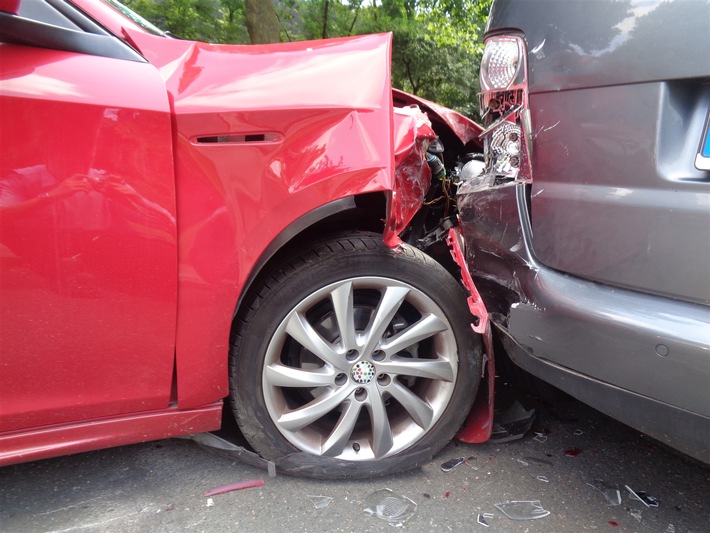 POL-BO: Verkehrsunfall mit leicht verletzter Person