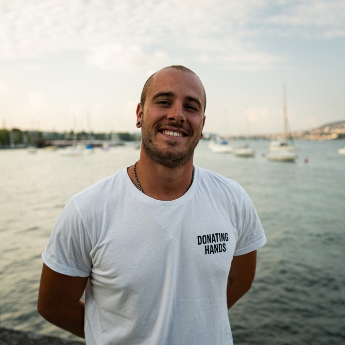 Zürcher will mit “Donating Hands” über die Grenzen hinaus helfen