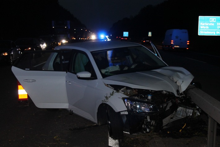 POL-PDLD: Insheim - Schwerer Verkehrsunfall auf der A 65