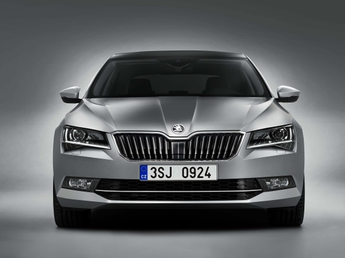 Der neue SKODA Superb: Messepremiere in Genf - Einstiegspreis 24.590 Euro (FOTO)