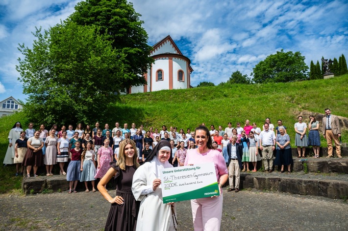 Omi und Opi, passt gut auf euch auf! Sonderpreis der Provinzial Versicherung im Jugendwettbewerb „Was tun wenn’s brennt?“ geht  an …