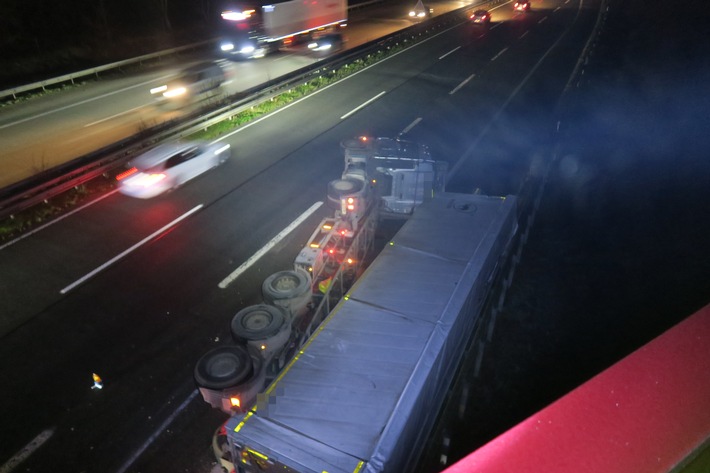 POL-DEL: Autobahnpolizei Ahlhorn: Verkehrsunfall auf der Autobahn 28 im Bereich der Gemeinde Hude