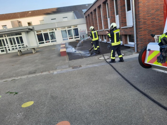 FW Kranenburg: Brand an Christophorus Grundschule