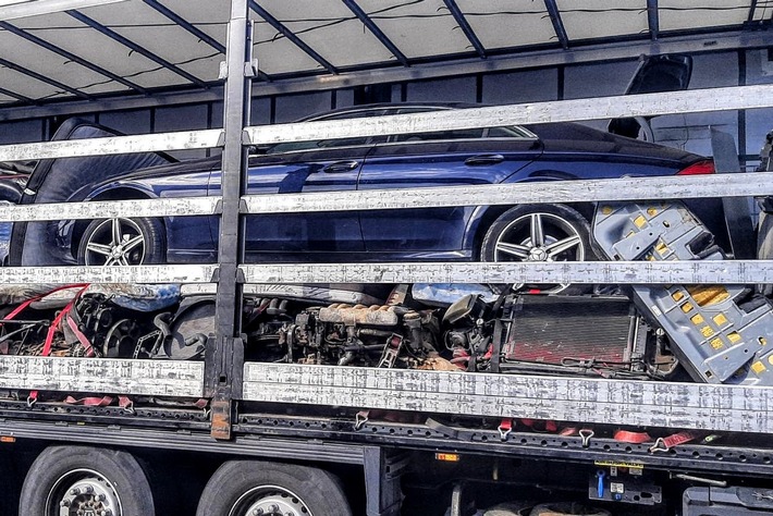 BPOL-KI: Bundespolizei stellt in Spanien gestohlenen Mercedes sicher