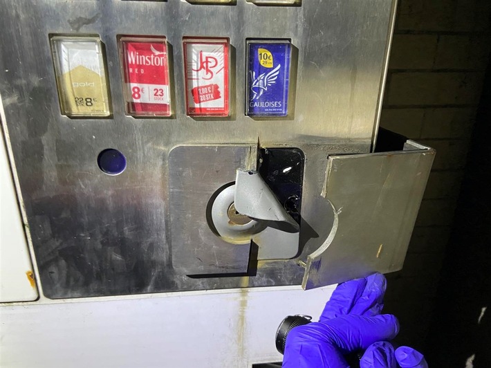 POL-PDWIL: Mehrere Zigarettenautomaten aufgebrochen