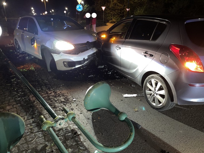 POL-OL: ++Pressemitteilung des Polizeikommissariates Bad Zwischenahn: Führerschein eines 28jährigen Fahrzeugführers nach schwerem Verkehrsunfall in Edewecht beschlagnahmt++