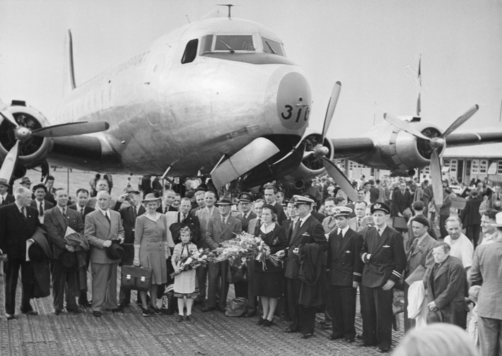 Medieninformation: KLM feiert 95 Jahre Basel–Amsterdam