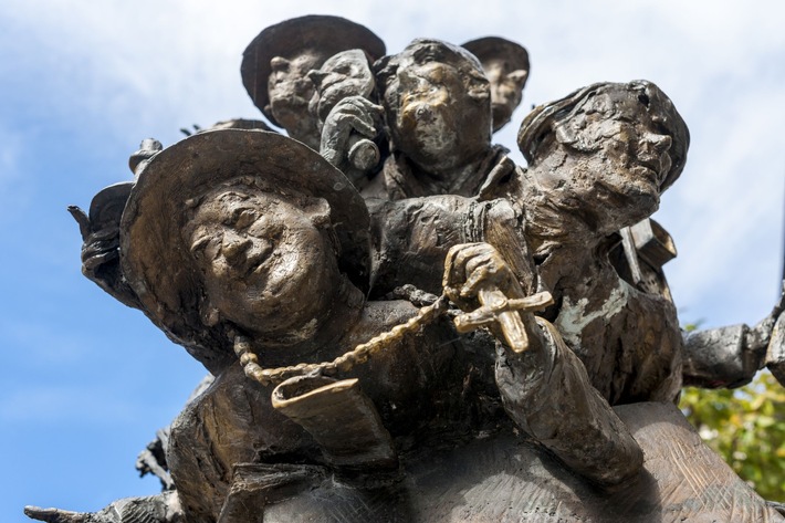 Trinkbrunnen beim Stadtbummel und wo man kostenlos die Trinkflasche im Allgäu auffüllen kann.