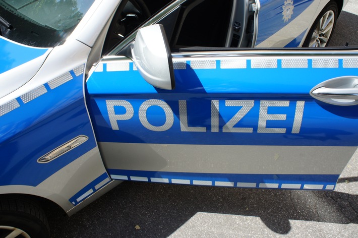 Bundespolizeidirektion München: Angeblich nur &quot;Benzingeld&quot; verlangt / Bundespolizei nimmt Ukrainer am Ortseingang von Kiefersfelden fest