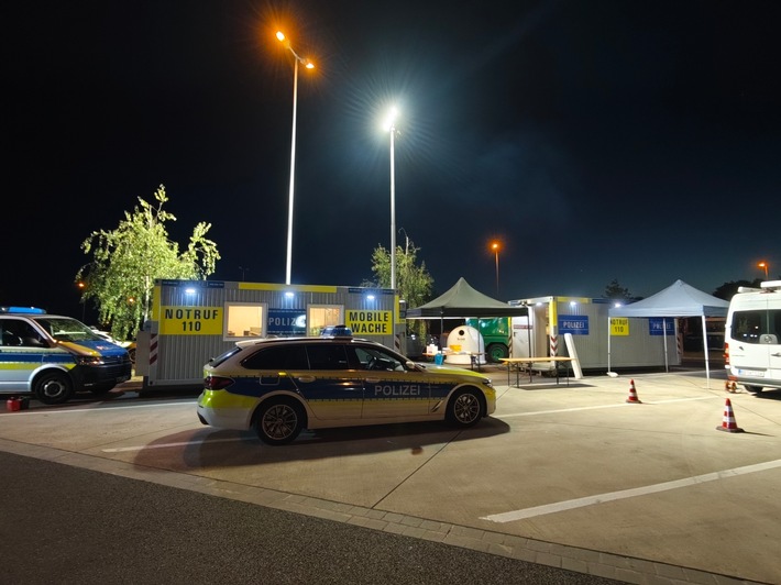 POL-LG: Schwerpunktkontrolle auf der BAB 7: Polizei stellt zahlreiche Verstöße fest - enge Zusammenarbeit mit Zoll und Landkreis