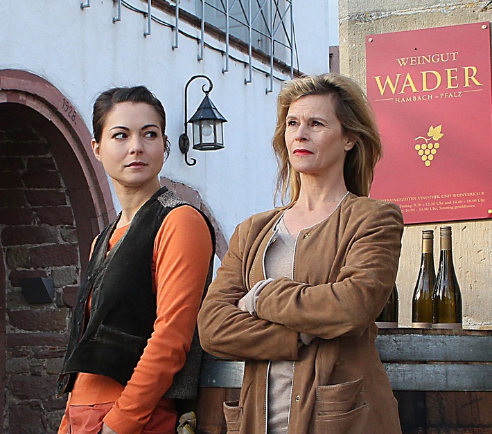 Das Erste / "Endlich Freitag im Ersten": Am 2. November öffnet das "Weingut Wader" seine Pforten