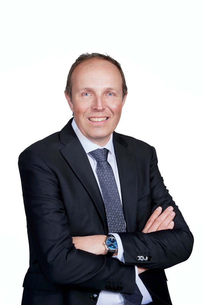 Le Groupe Acrotec nomme Hubert Lorenz coordinateur des projets stratégiques et techniques - Alain Hess lui succède en tant que CEO de Mimotec