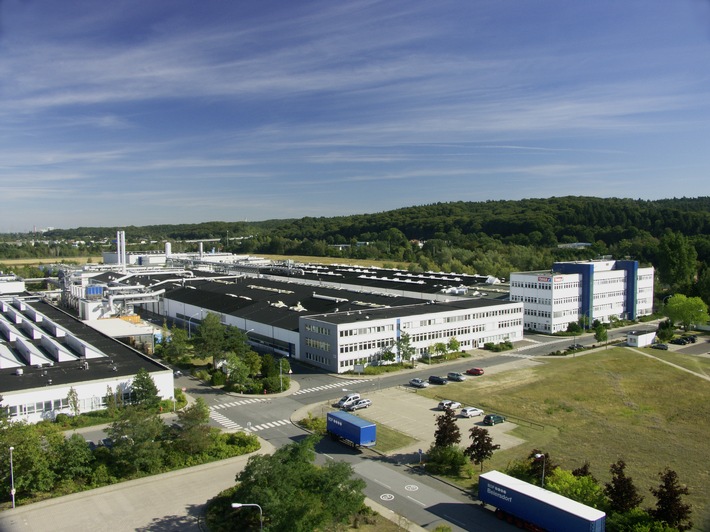 Blaupause für klimaneutrale Prozesswärme: tesa und ENERGYNEST realisieren eine der größten industriellen Power-to-Heat-Anlagen Deutschlands