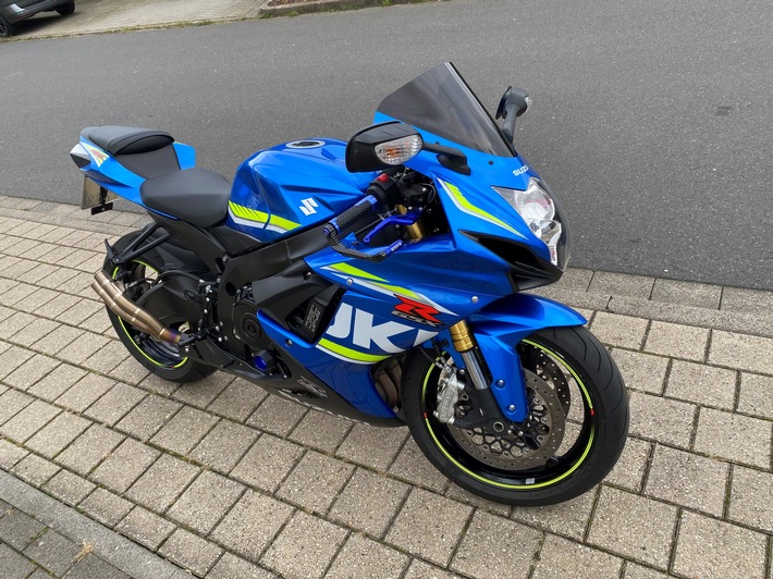 POL-NE: Zeugen beobachten mutmaßlichen Motorraddiebstahl