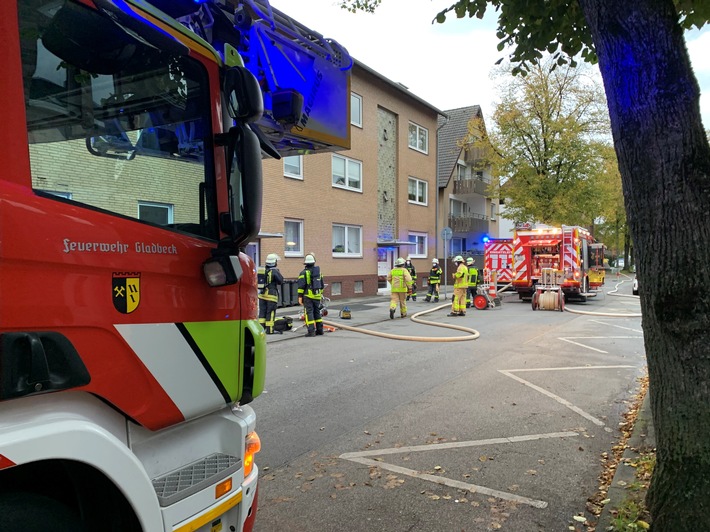 FW-GLA: Kellerbrand in Gladbeck-Zweckel