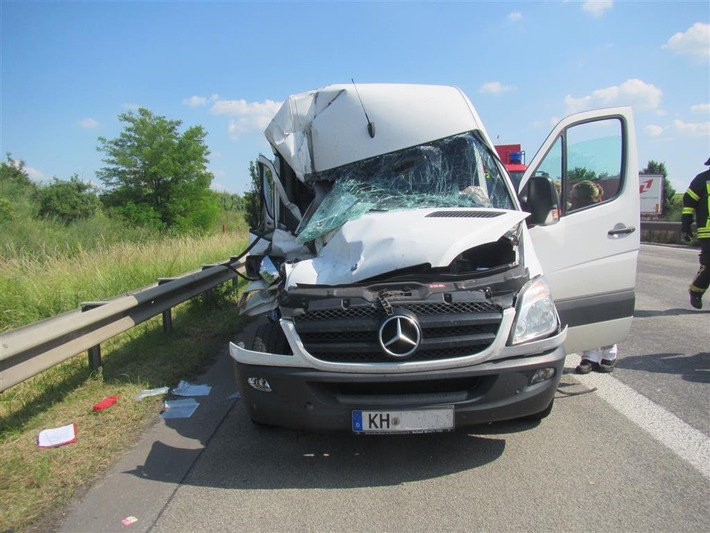 POL-VDMZ: Verkehrsunfall vom 04.06.2018, gg. 15.40 Uhr
Nachtrag