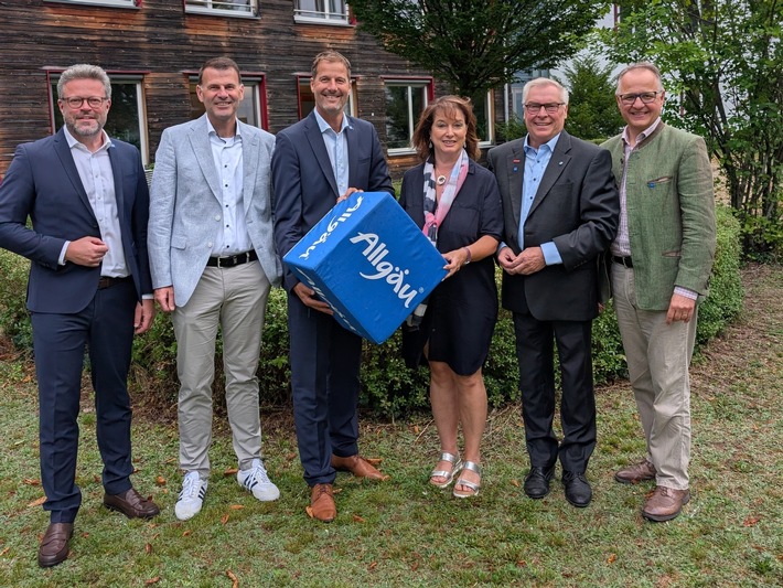 Landrat Christian Wilhelm neuer Aufsichtsratsvorsitzender der Allgäu GmbH