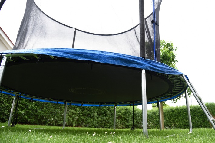 TÜV_SÜD_Trampolin.jpg