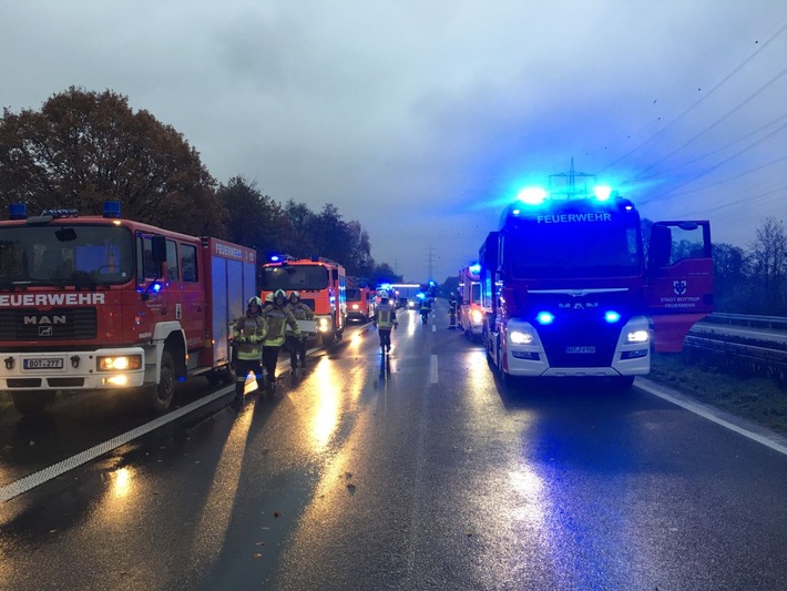 FW-BOT: Schlussmeldung: Einsatz auf der A31, brennender Lkw