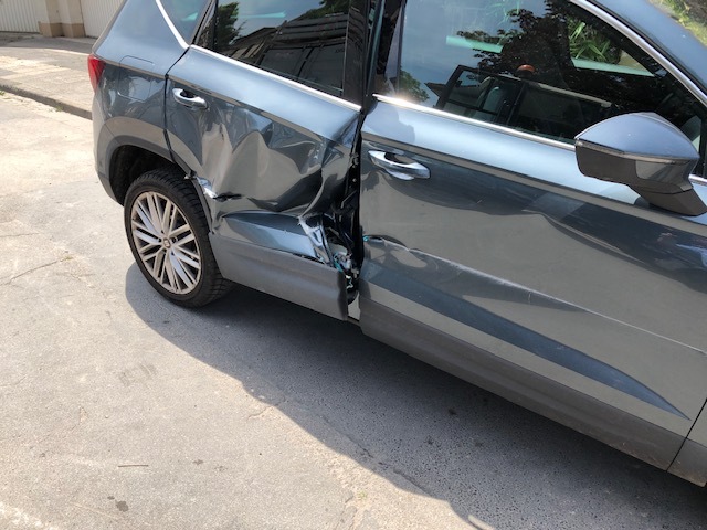 POL-PDLD: Landau, Zweibrücker Straße, 25..6.2019, 14.00 Uhr
Verkehrsunfall im Baustellenbereich