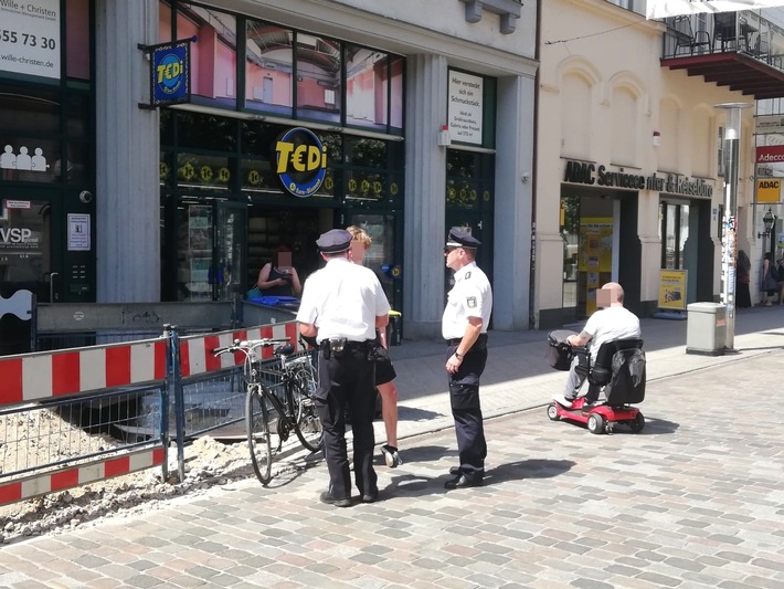 POL-SN: Polizei führte Fahrradkontrollen in der Mecklenburgstraße durch