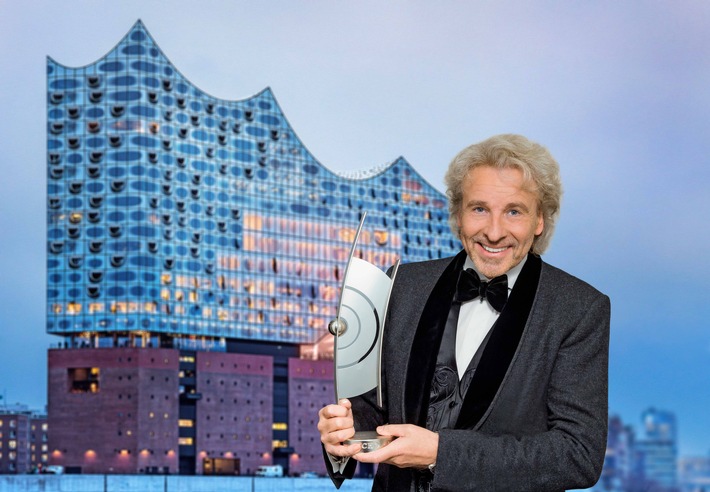 "ECHO KLASSIK" im ZDF mit Thomas Gottschalk und Jonas Kaufmann / Verleihung zum ersten Mal in der Elbphilharmonie Hamburg (FOTO)