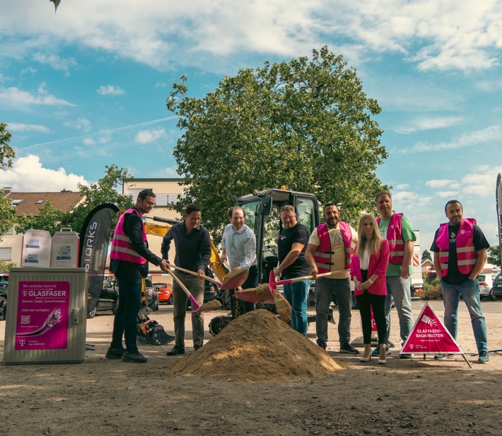 Telekom startet Glasfaserausbau in den Dreieicher Stadtteilen Buchschlag, Dreieichenhain, Götzenhain, Offenthal und Sprendlingen