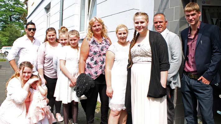 "Die Wollnys" - Ohne Moos nix los