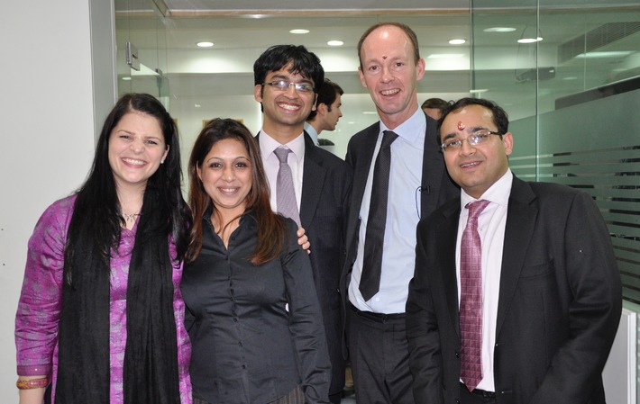 Bertelsmann eröffnet Corporate Center in Indien (mit Bild)