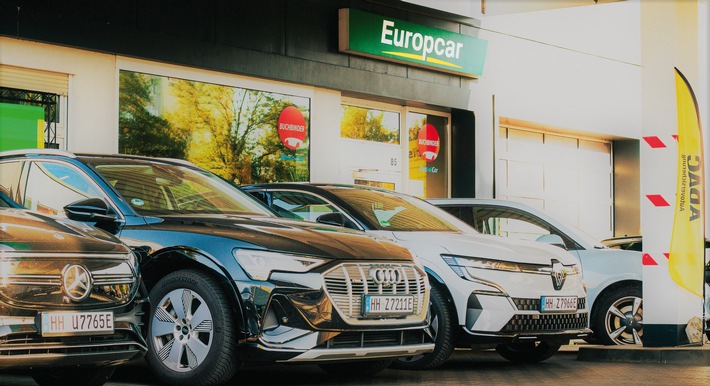Unkompliziert, vielseitig, nachhaltig: Europcar erleichtert mit Kundenevents Einstieg in Welt der E-Mobilität