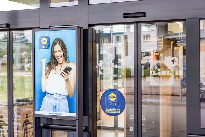 Lidl Svizzera lancia Lidl Pay / Una scansione per tutta la spesa