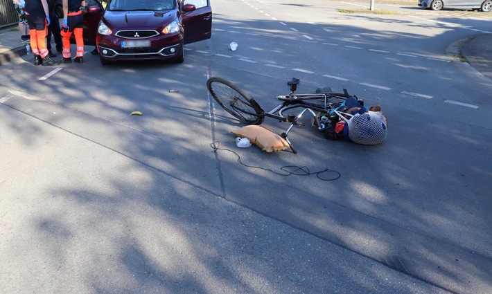 POL-HF: Verkehrsunfall mit Personenschaden- Radfahrer verlässt verletzt die Unfallstelle